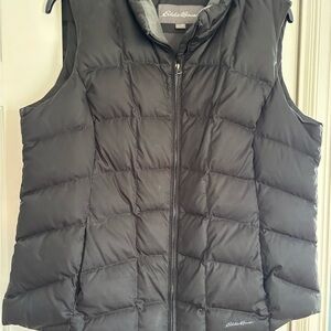 EDDIE BAUER Charcoal Quilted Vest